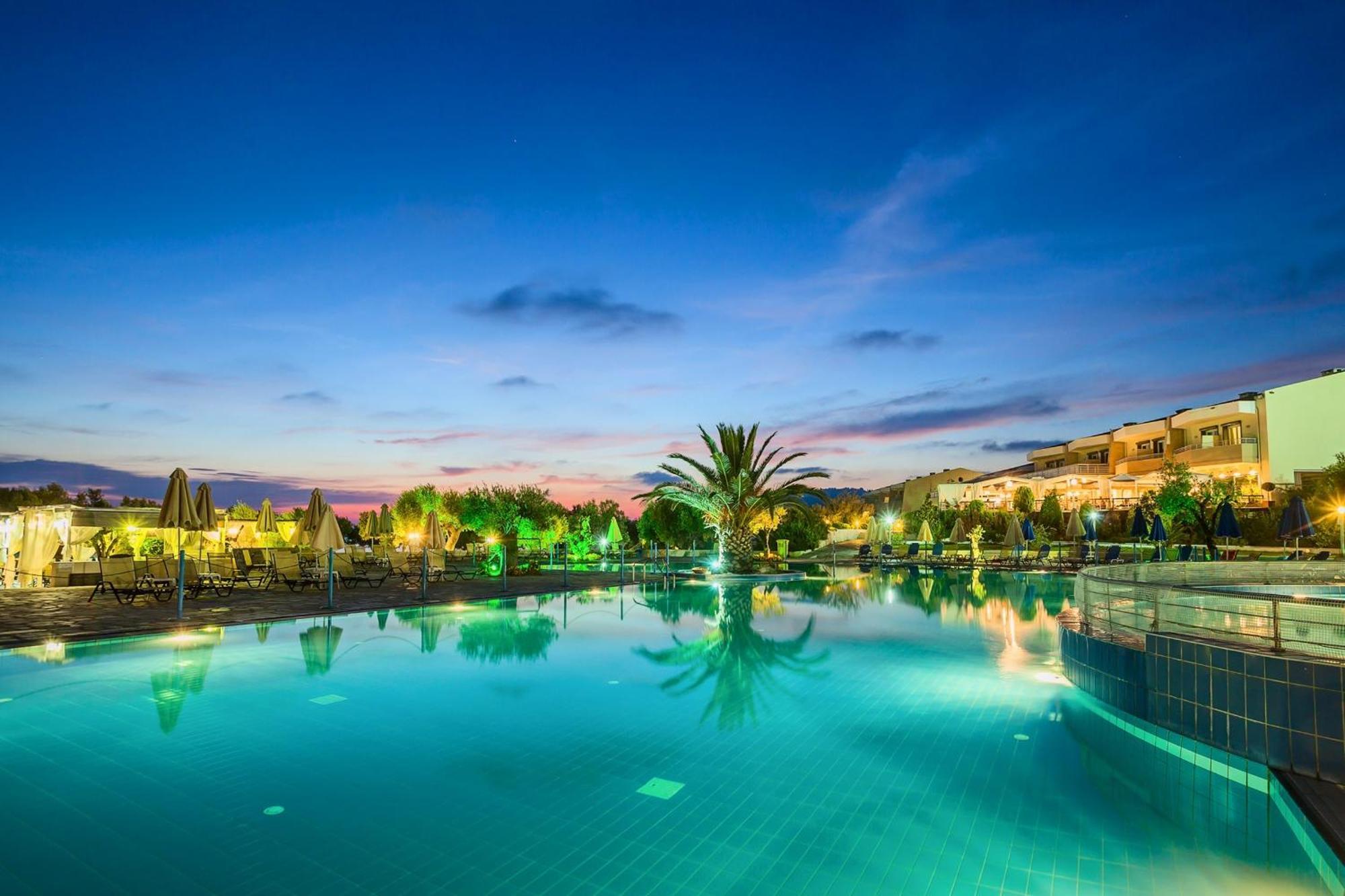 Xenios Anastasia Resort & Spa Nea Skioni Exterior foto