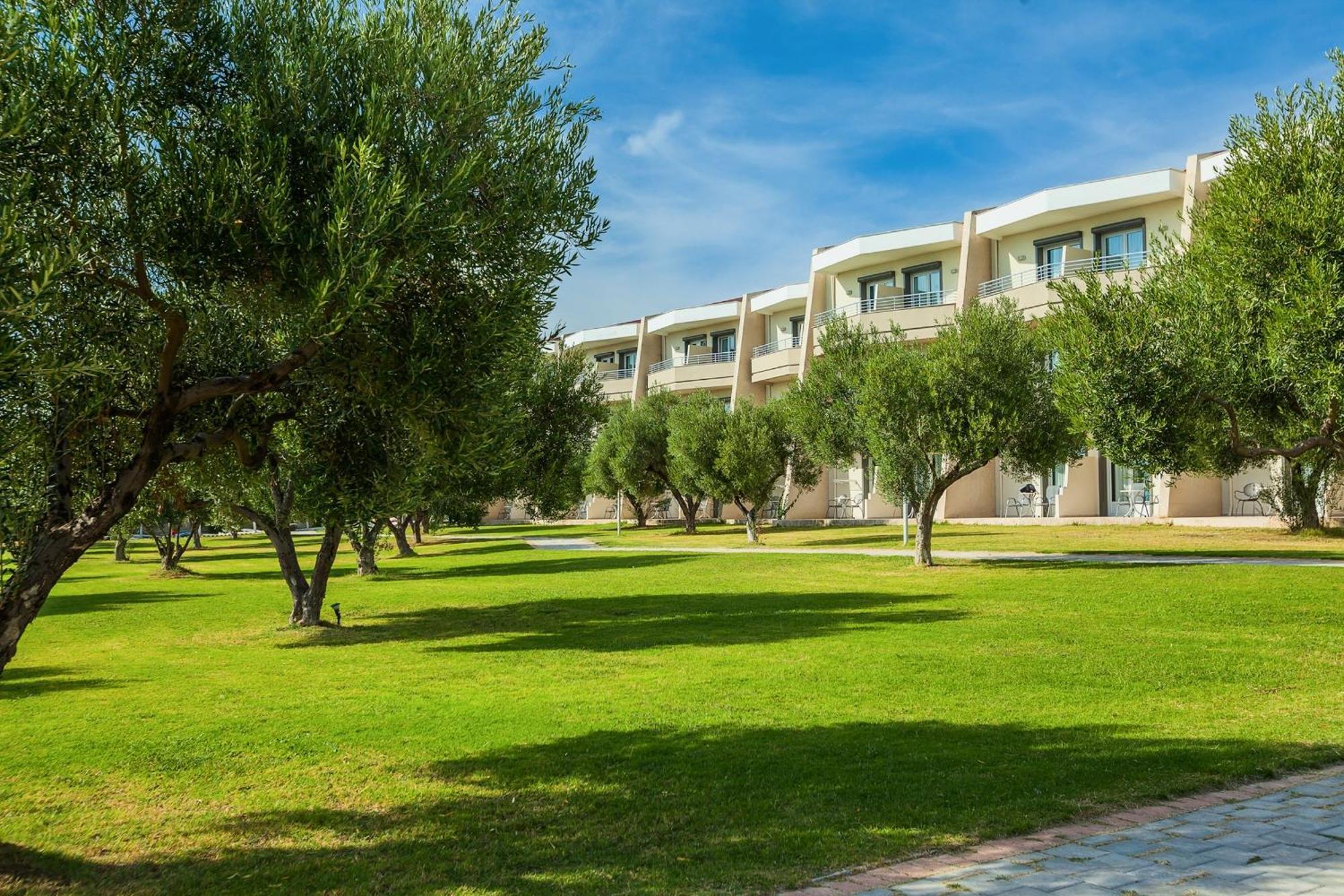 Xenios Anastasia Resort & Spa Nea Skioni Exterior foto